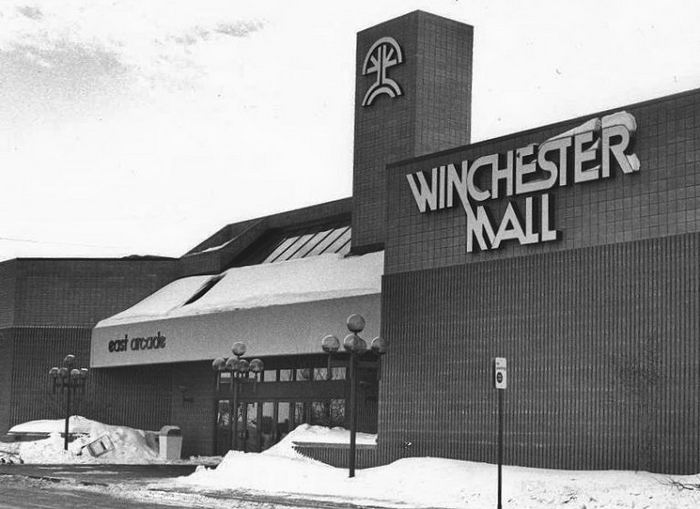 Winchester Mall - OLD PHOTO FROM ROCHESTER MEDIA